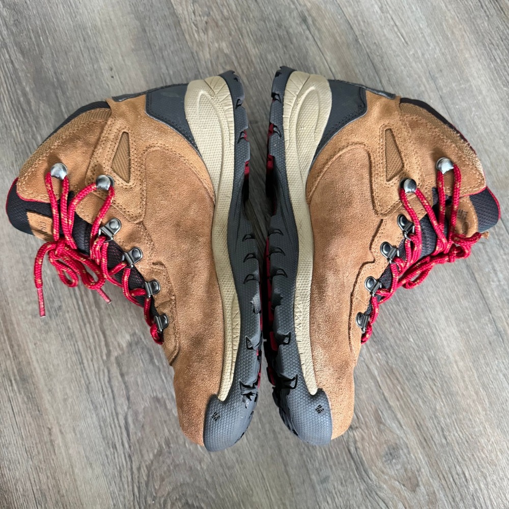 Columbia Womens 9 Newton Ridge Plus Waterproof Hiking Boots Elk Red BL4552-286 - Picture 4 of 14